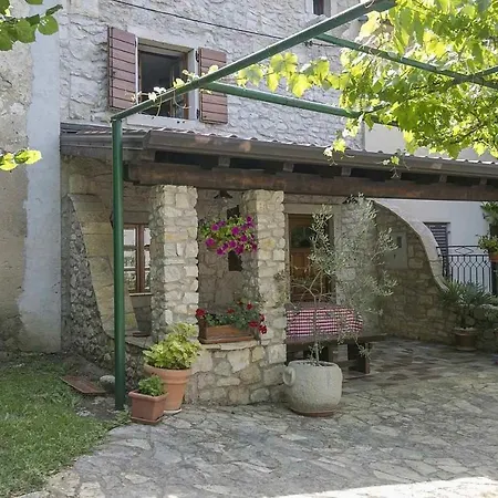 Casa Gianni * Vozilici